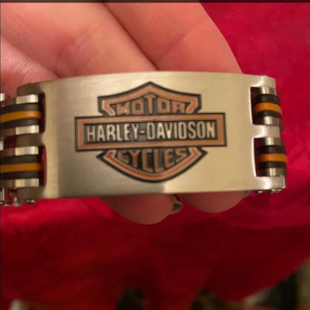 - Limited! HD Men’s Bracelets